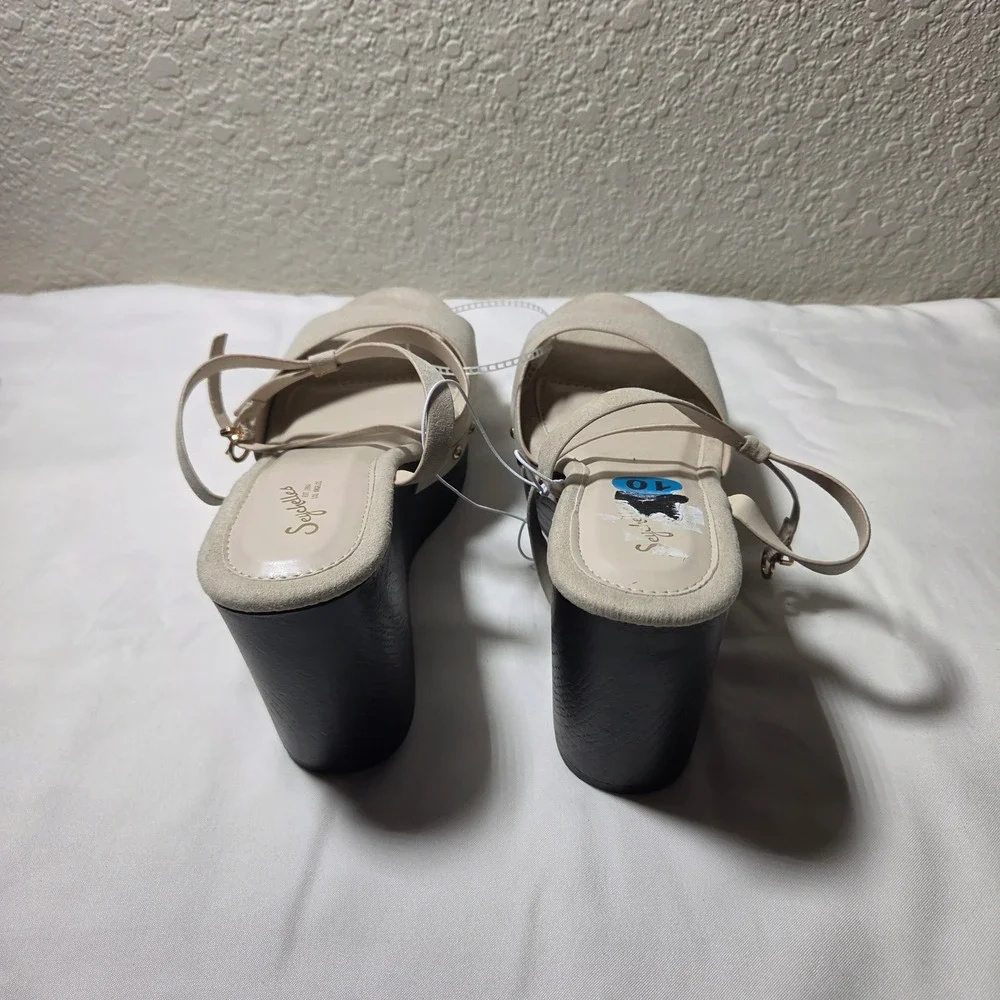 Seychelles platform wedge
